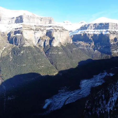 Hostel Refugio Lucien Briet