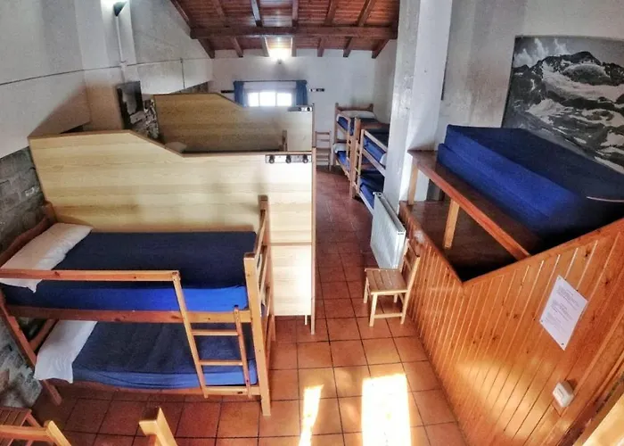 Refugio Lucien Briet *